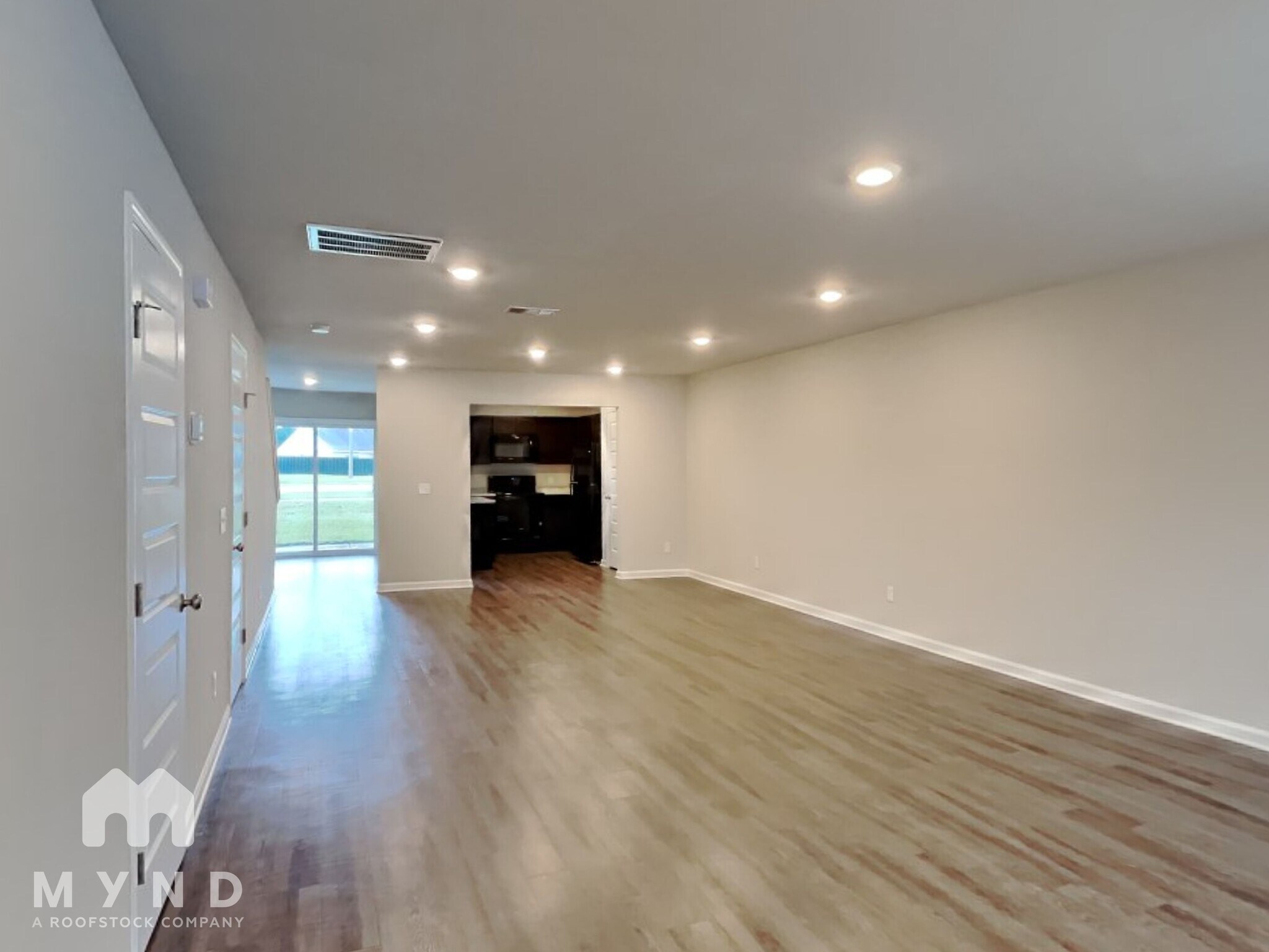 Building Photo - 32 Red Robin Ct