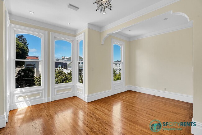 Building Photo - Lower Haight: Single Family Home with Yard...