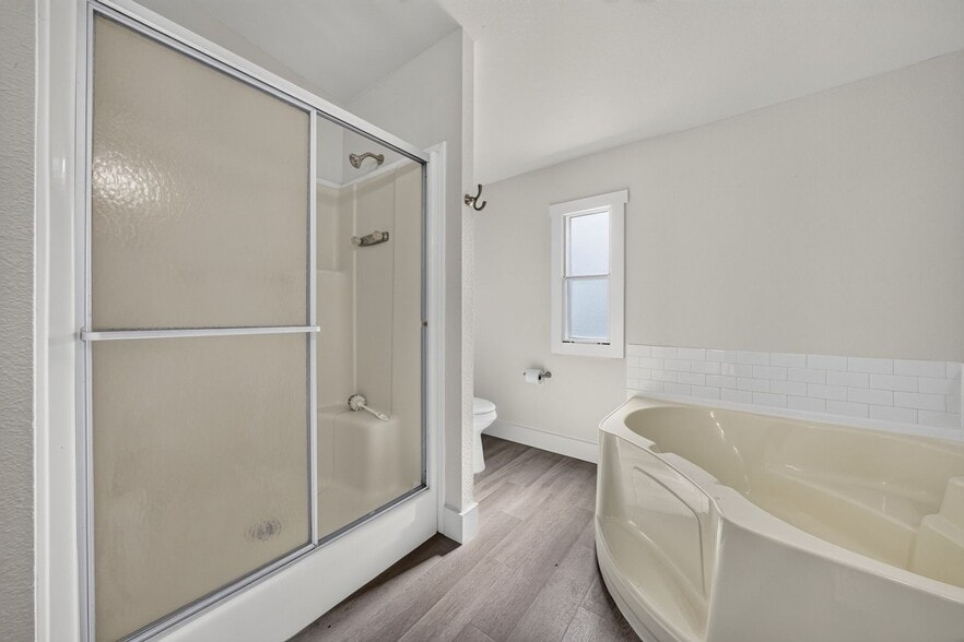 Building Photo - 9303 Redfish Dr