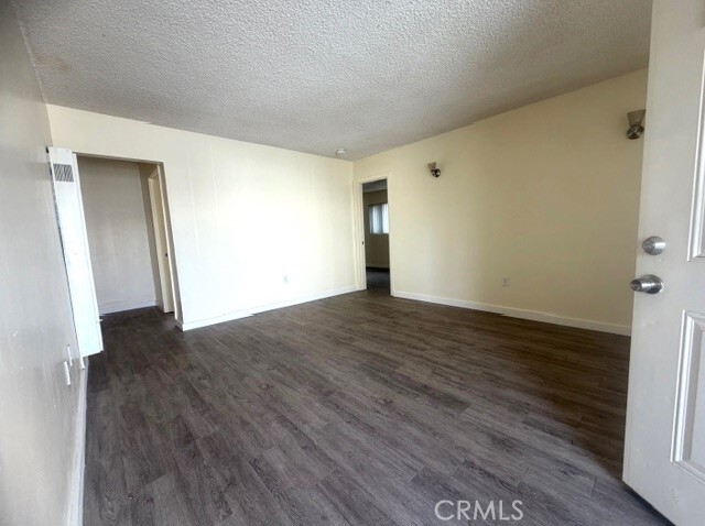 Building Photo - 10553 Poplar St