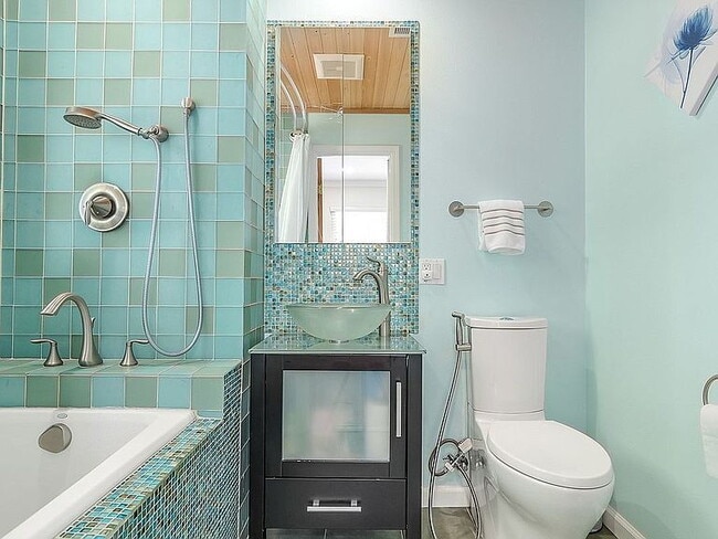 Building Photo - "Charming 4-Bedroom Retreat with 3 Full Baths in Pleasanton – 2,398 Sq Ft of Comfortable Living!"