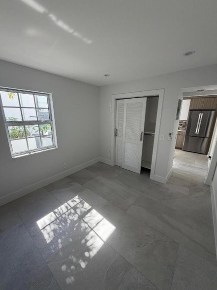 Building Photo - 3814 S Olive Ave