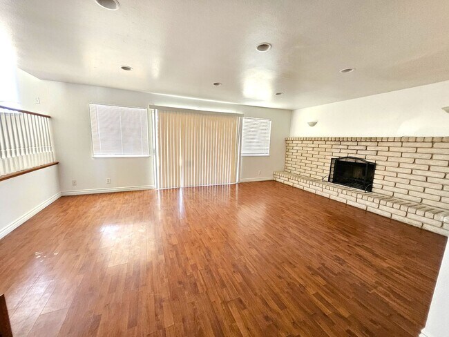 Building Photo - 3617 Tamal Ct