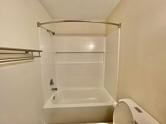 Building Photo - Freshly Renovated 1 bedroom convenient to 40, lovely wooded setting