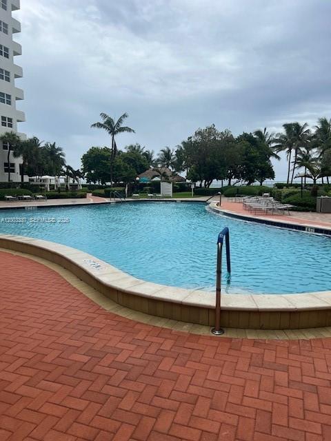 Building Photo - 3001 S Ocean Dr