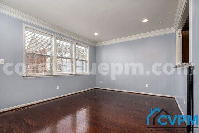 Building Photo - 1051 Ironwood Ln