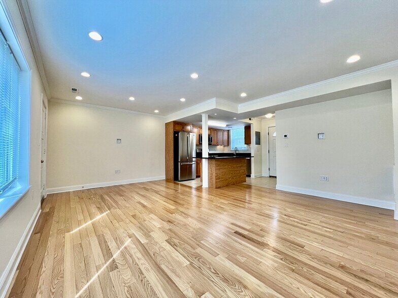 Building Photo - 111 Independence Dr