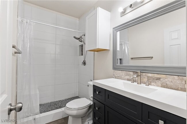 Building Photo - 7820 Mount Angel Dr