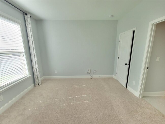Building Photo - 3218 Leyden Ct