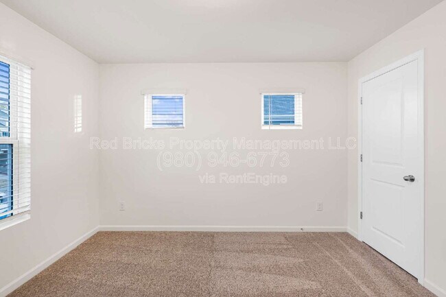 Building Photo - 240 Harpers Run Ln