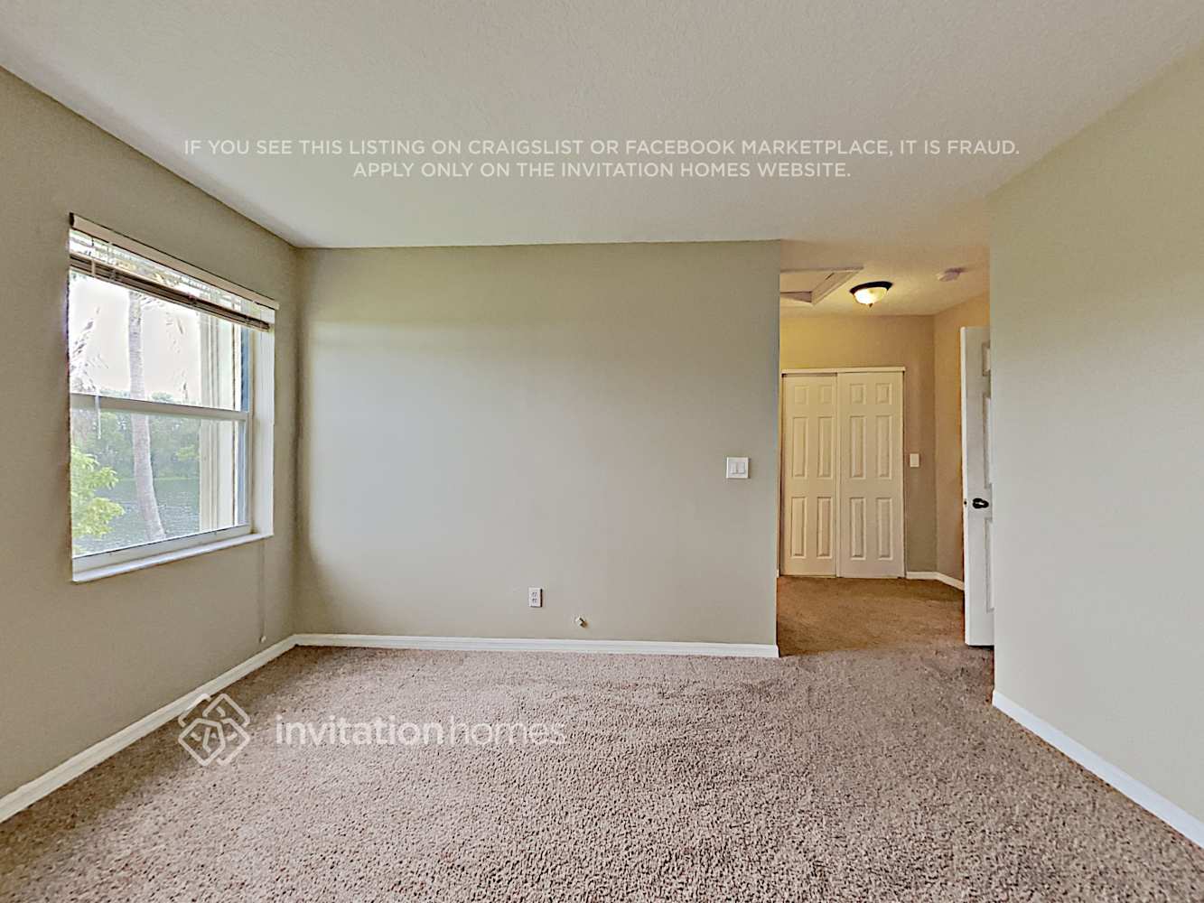 Building Photo - 1382 SW 106th Ave