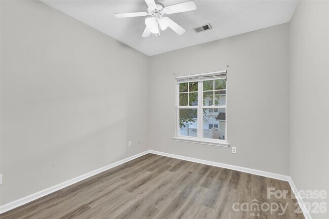 Building Photo - 6349 Mallard View Ln