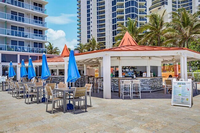 Building Photo - 19201 Collins Ave