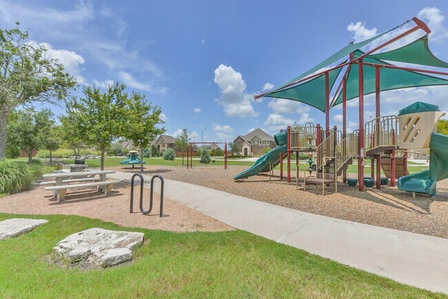 Building Photo - 11230 Dunstan Hill Dr