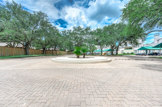 Building Photo - 4144 Greystone Way