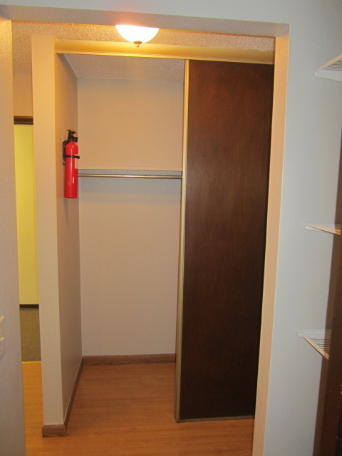 Building Photo - One Bedroom Apartment In Two Mile Creek.  ...