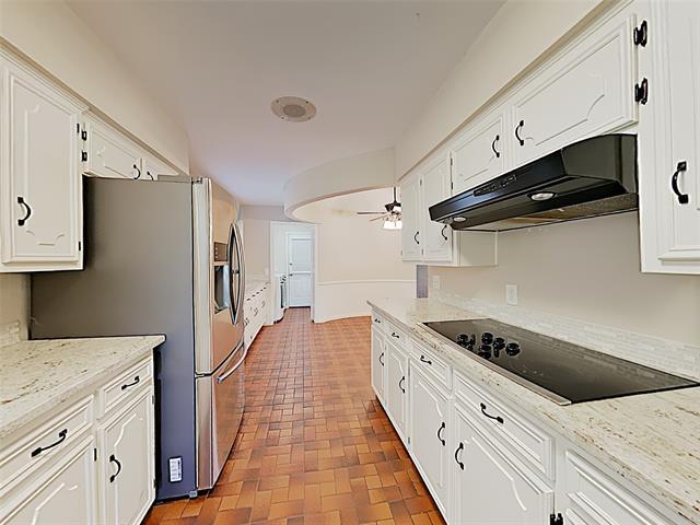 Building Photo - 1804 Mercedes Pl