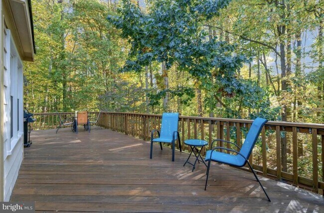 Building Photo - 9801 Burke Pond Ln