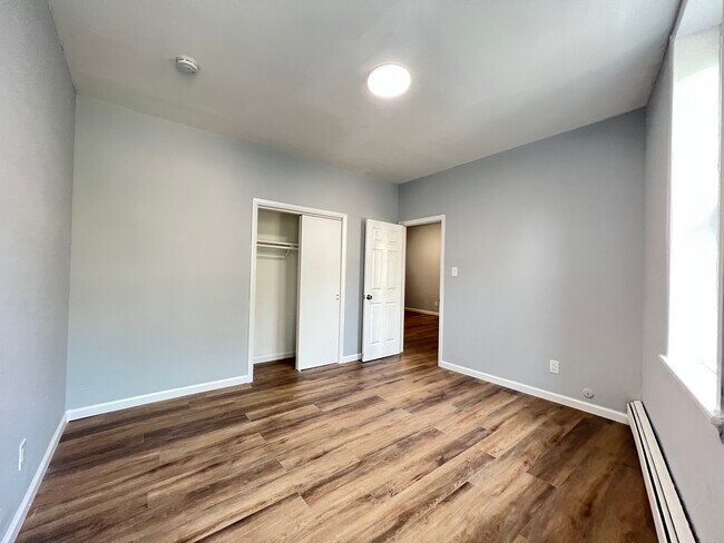 Building Photo - 176 Ocean Ave