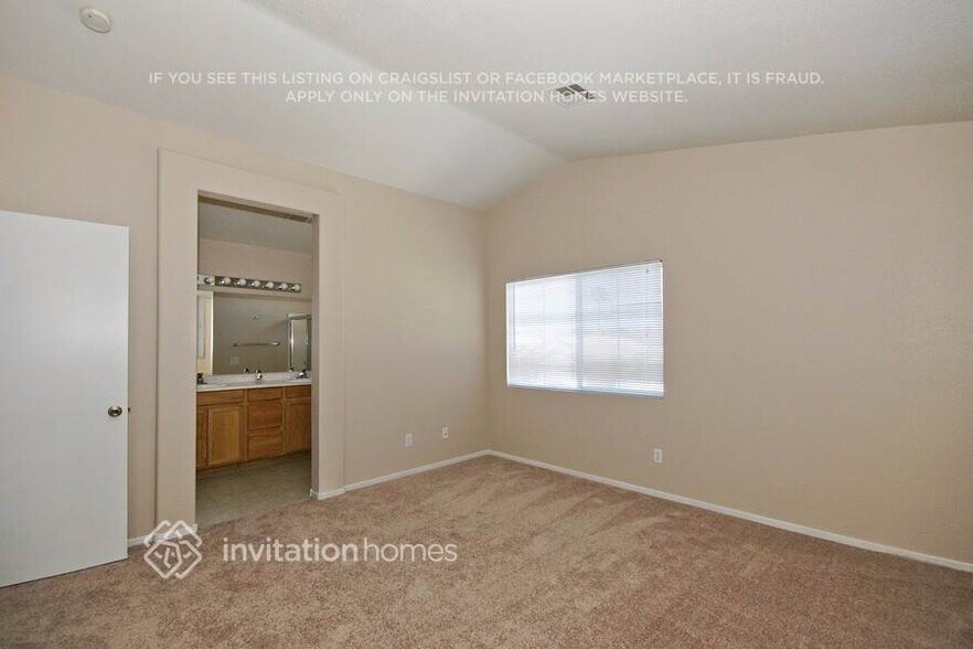 Building Photo - 4423 Scarlet Sea Ave