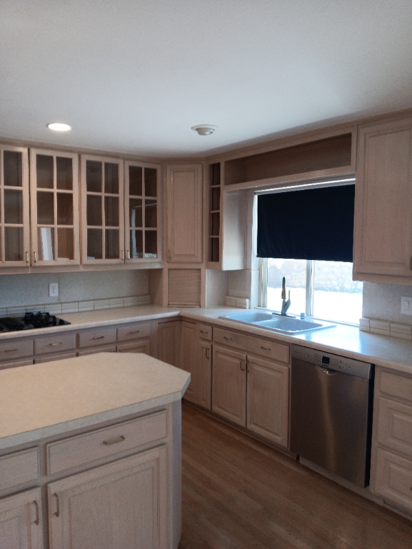 Building Photo - 309 Skyway Ln