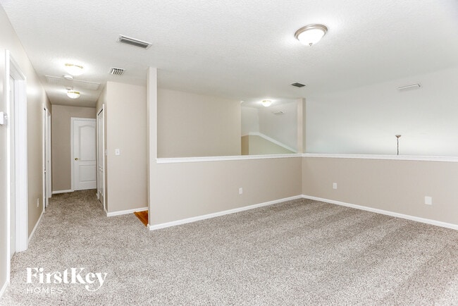Building Photo - 2593 Country Side Dr