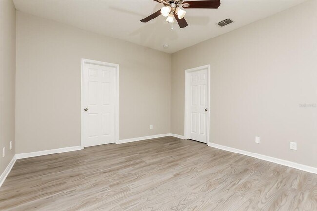 Building Photo - 1821 Candlenut Cir