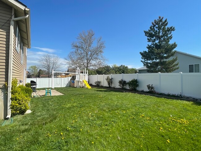 Building Photo - 5942 S 3975 W