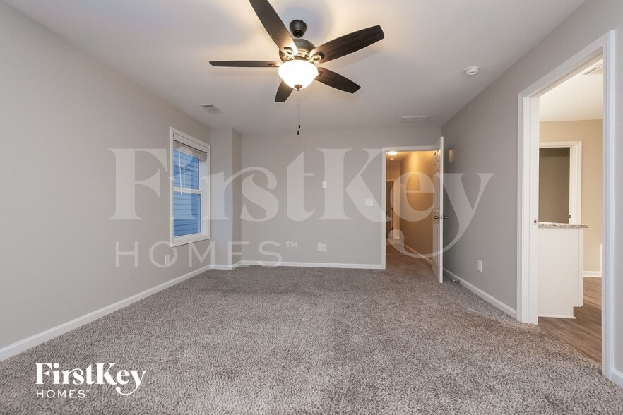 Building Photo - 107 Preserve Dr