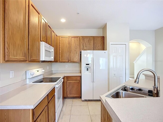 Building Photo - 3884 Deberry Dr