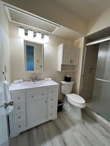 Building Photo - 6646 Hillwood Ln