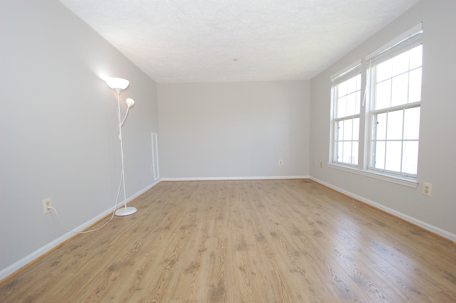 Second floor master bedroom -- 1 - 8916 Pembrook Woods