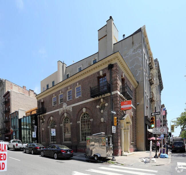 Building Photo - 241-243 Chestnut St