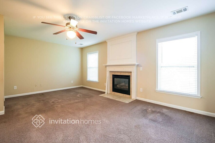 Building Photo - 4392 Walforde Blvd