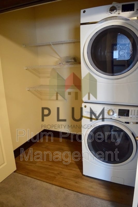Building Photo - 2345 Aspen Grv Lp