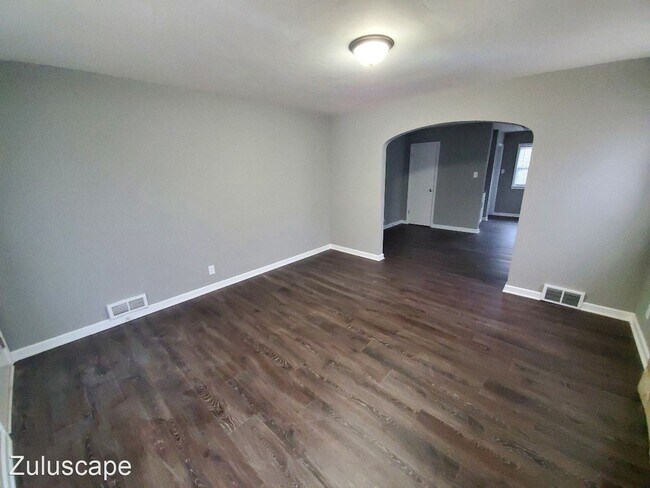 Building Photo - 2 br, 1 bath House - 5119 E. 21st Street