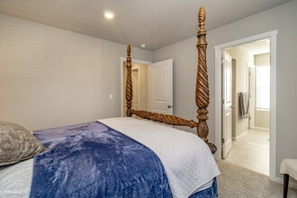 Building Photo - 18798 108th Ave Ct E