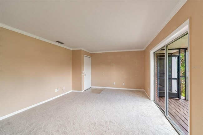 Building Photo - Waterfront 2/1 Condo on Lake Magdalene