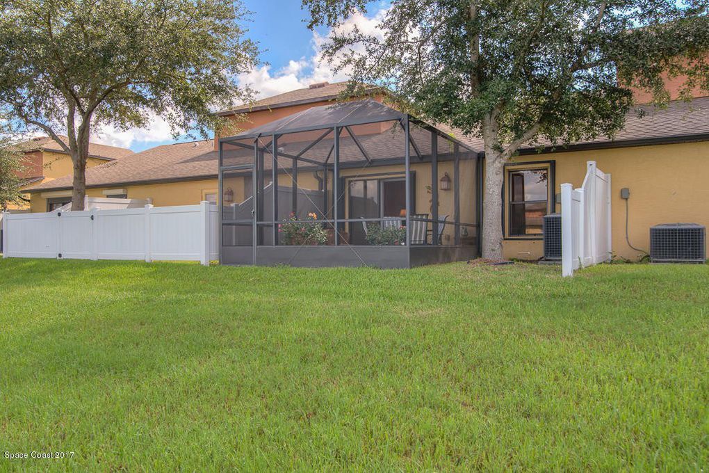 Patio Cage - 4590 Radiant Way