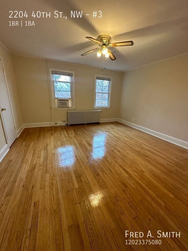 Building Photo - One-Bedroom + Enclosed Porch in Glover Park