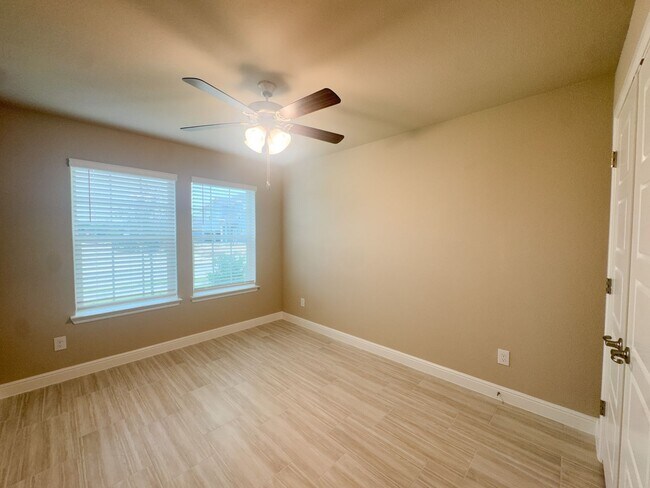 Building Photo - New Build 4 Bed, 2 Bath Home in Mansfield ISD