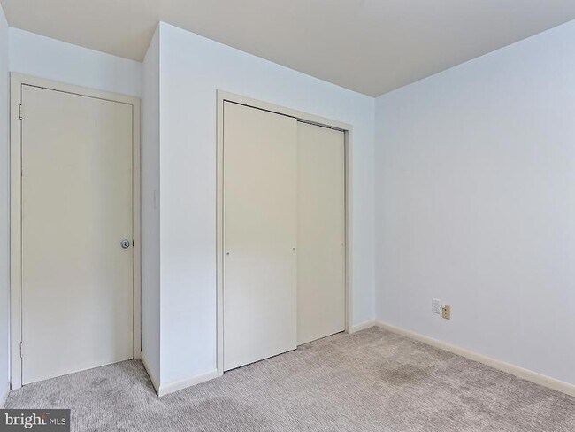 Building Photo - 107 Delamere Dr
