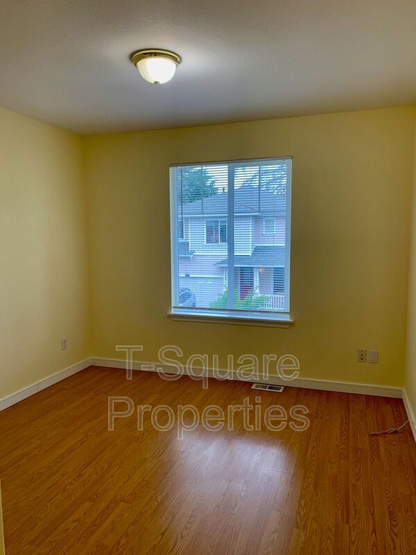 Building Photo - 17805 110th Pl SE