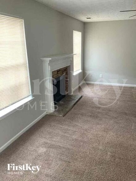 Building Photo - 3602 Coveside Ct