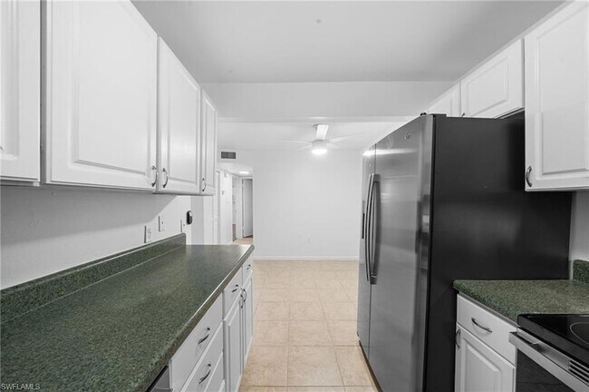 Building Photo - 4290 Gulfstream Dr