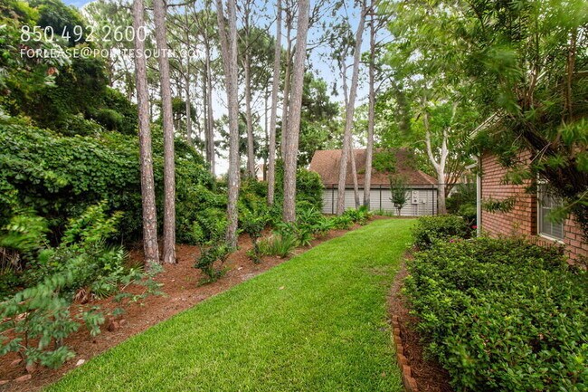 Building Photo - 366 Bay Tree Dr