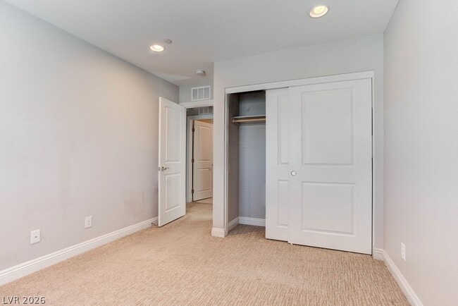 Building Photo - 8580 Luse St