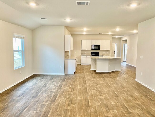 Building Photo - 5700 Brampton Ln