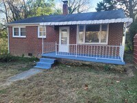Building Photo - Southeast Columbia