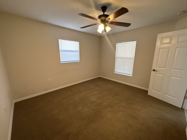 Building Photo - Spacious 2-Bed, 2-Bath Home in Venice with...